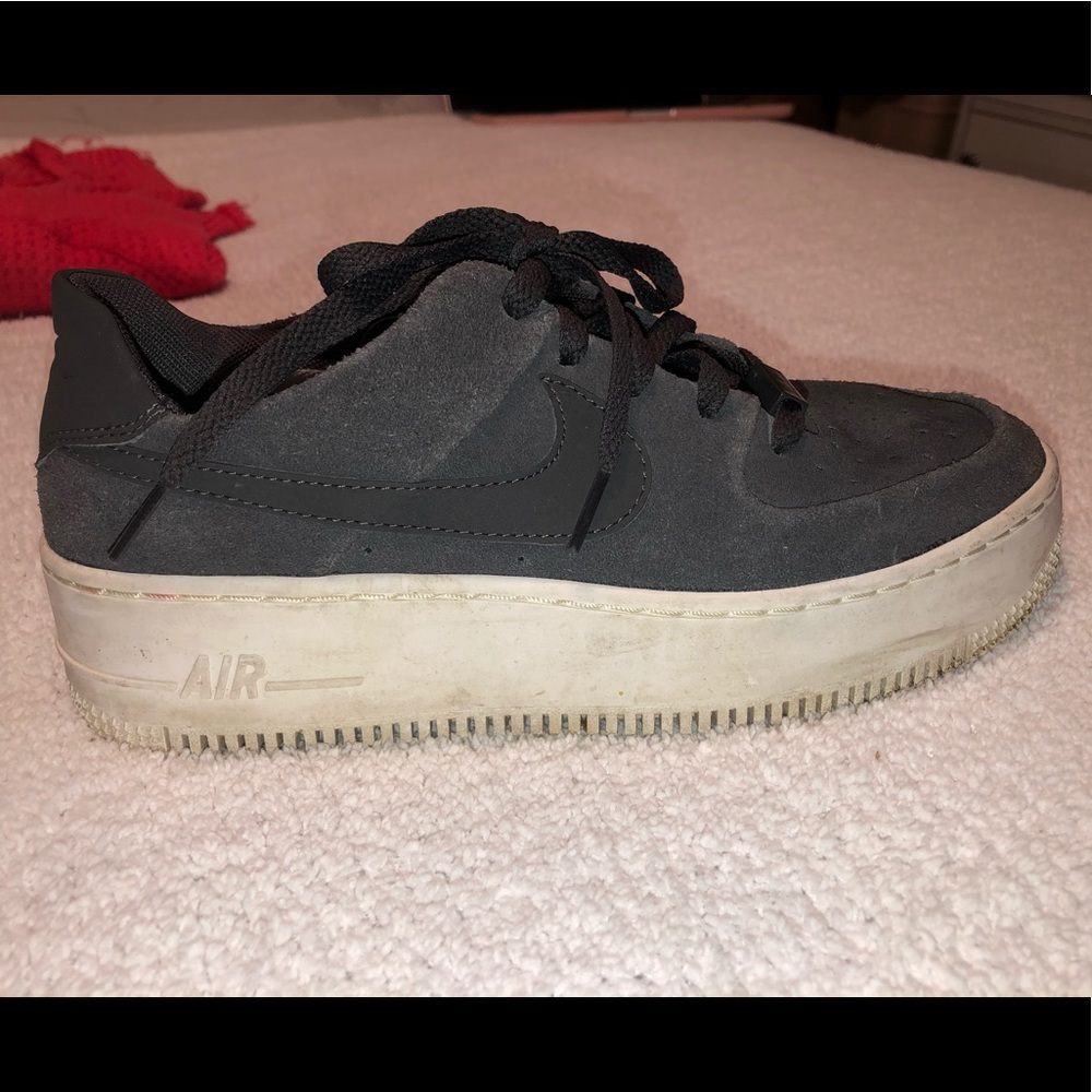 Dark Grey Nike Air Force One Sage Low